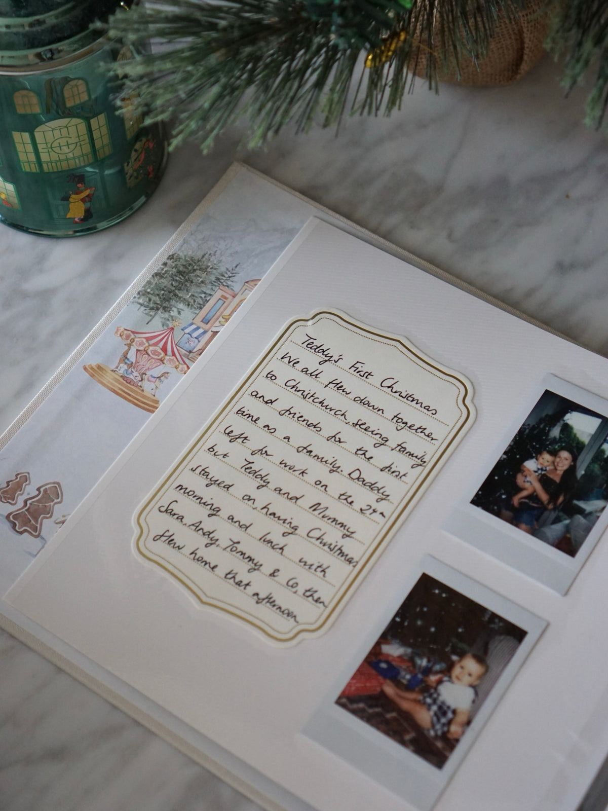 Gold foiled lined note cards for photo albums